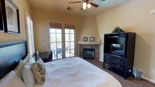 Studio Villa In La Quinta, Ca (#lv014)