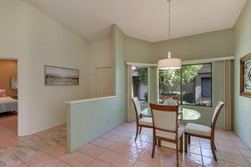 Apartamento La Quinta Condo #143 Condo