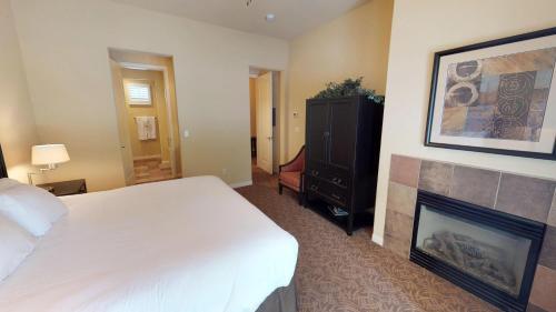 Studio Villa In La Quinta, Ca (#lv019)