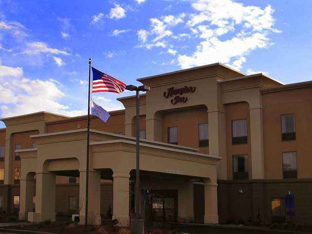 Hotel Hampton Inn Utica