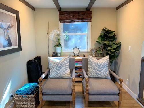 Lake Arrowhead Vacation Rental | Lakeview Cabin