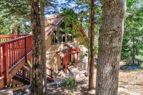 Thunderbird Chalet