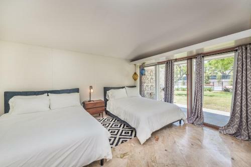 Villa Sabrina - Property On Over 1 Acre