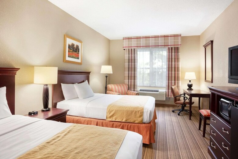 Hotel Country Inn & Suites Ithaca