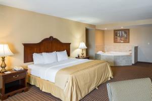 Clarion Hotel The Belle