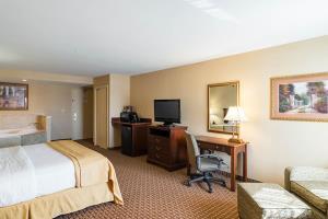 Clarion Hotel The Belle