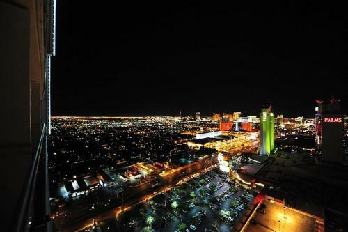 Apartamento Strip View Condos At Palms Place