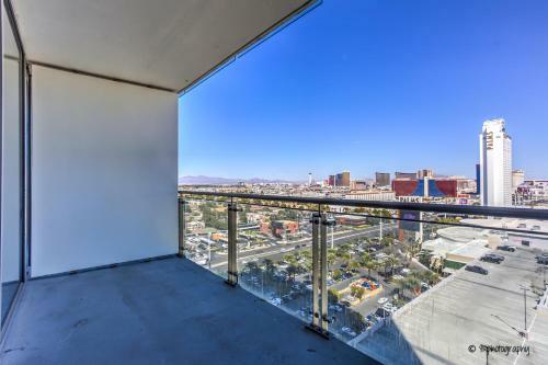 Apartamento Strip View Condos At Palms Place