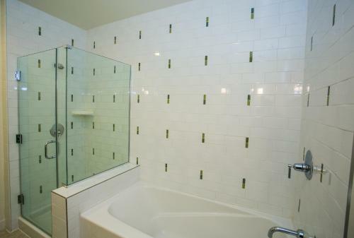 Luna East Two-bedroom Apartment #531