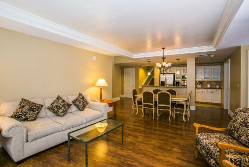 Viera Three-bedroom Apartment #180