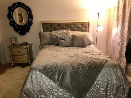 Hostal Amazing Henderson Home