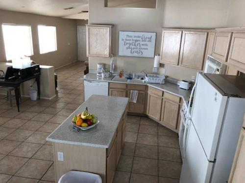 Serene Rio~home~3bed~2bath~spacious~quiet~safe