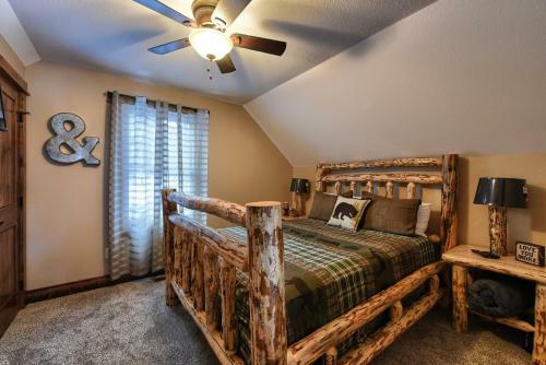 Gold Camp Lodge