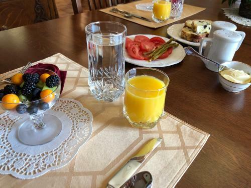 Sujak On Sunnyhill B&B