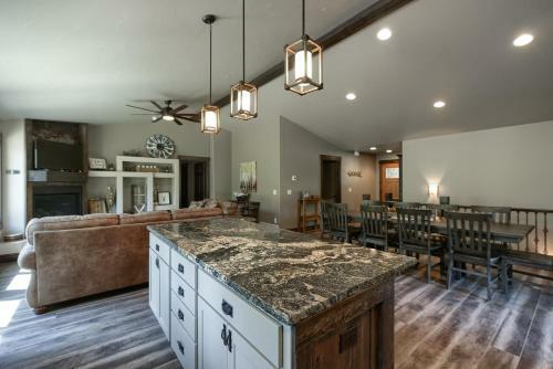 Sugarfoot Retreat