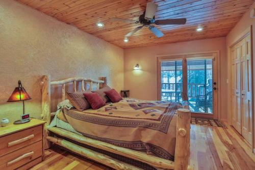 Deep Snow Lodge