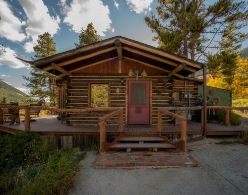 Buckeye's Cabin