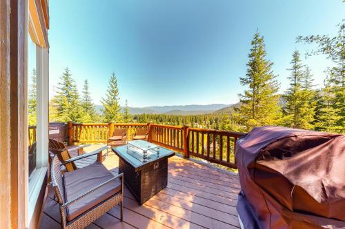 Spruce Bluff Lodge