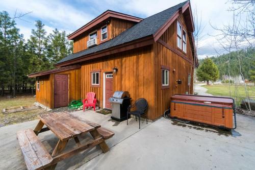 River Lodge Carriage House
