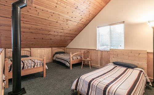 Alpine Acres Lodge