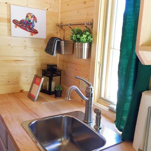 Leavenworth Camping Resort Tiny House Rudolf