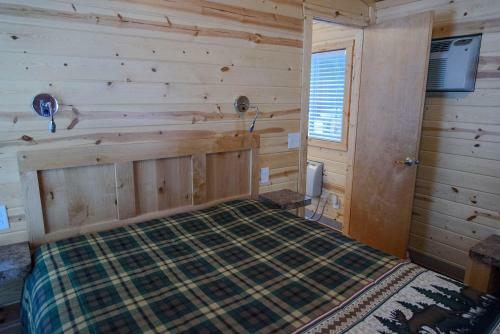 Leavenworth Camping Resort Cottage 8