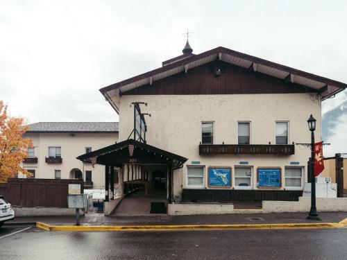 Hotel The Adventure Inn