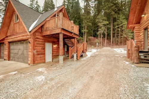 Apartamento Eagle's Nest Carriage House