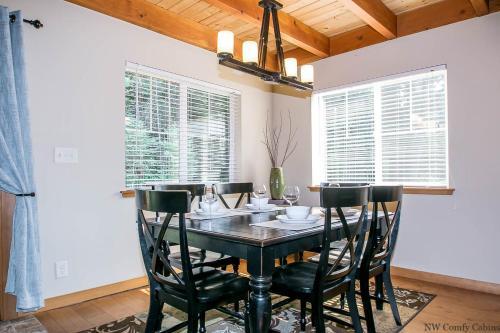 Salmon Chalet