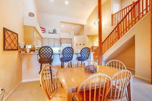 7th Heaven Townhouse