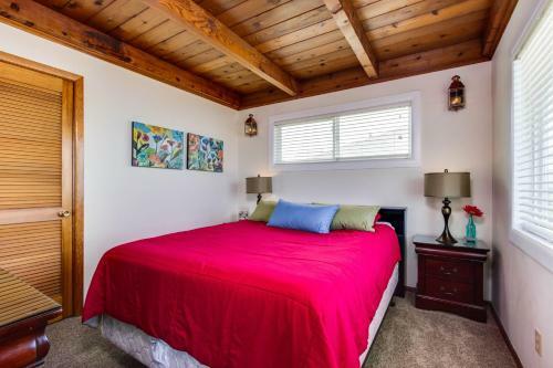 Lincoln City Beach Front Vacation Rental