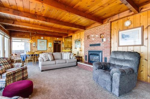 Lincoln City Beach Front Vacation Rental