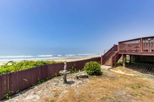 Lincoln City Beach Front Vacation Rental