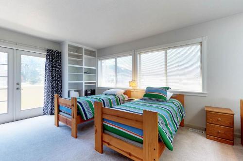 Logan Road Retreat
