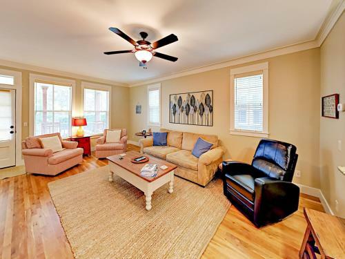 603 Sw 27th Home Home
