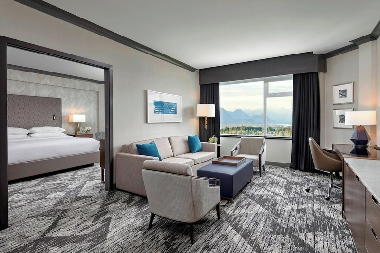 Sheraton Vancouver Guildford Hotel