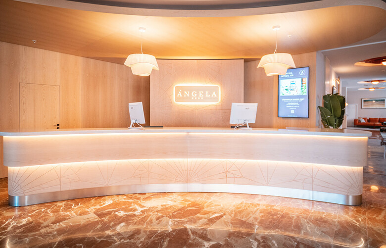 Hotel Angela - Adults Recommended