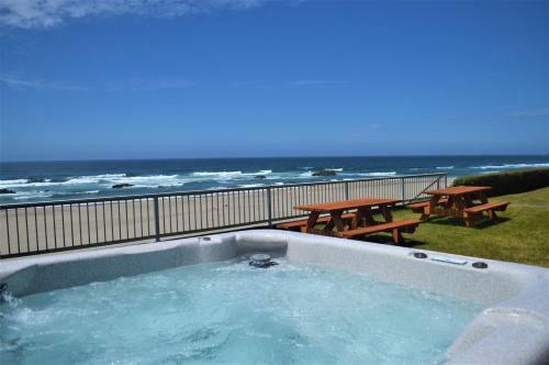 Captains Quarter's Beach House