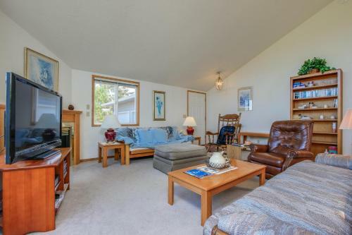 Captain Bill's Beachhouse