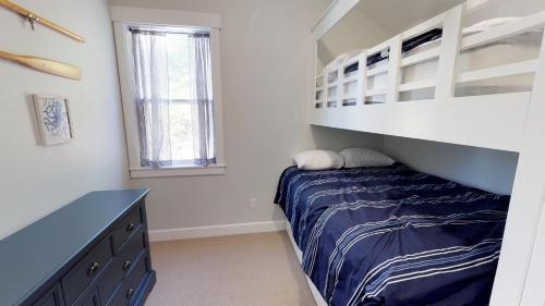 Searenity Now House 2689