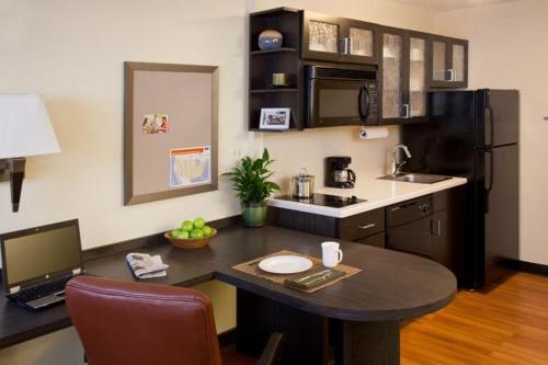 Hotel Candlewood Suites Baltimore-bwi Airport