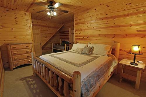 Big Pine Lodge In Hocking Hills