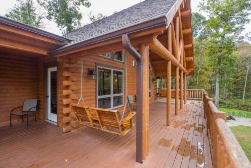 The Summit Lodge In Hocking Hills