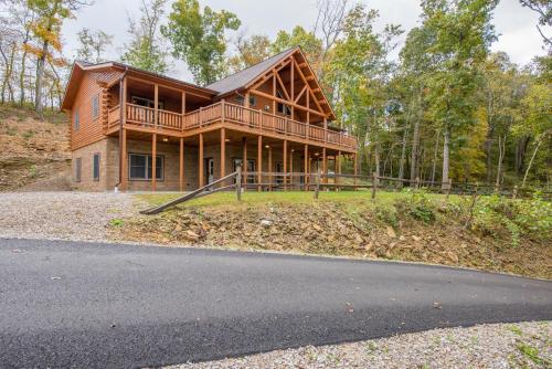The Summit Lodge In Hocking Hills