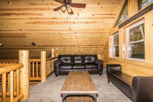 Hotel Hocking Hills Cabins & Resort Foxfire