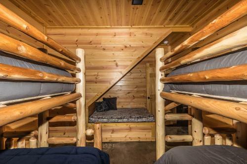Hotel Hocking Hills Cabins & Resort Foxfire