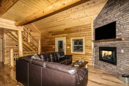 Hotel Hocking Hills Cabins & Resort Foxfire