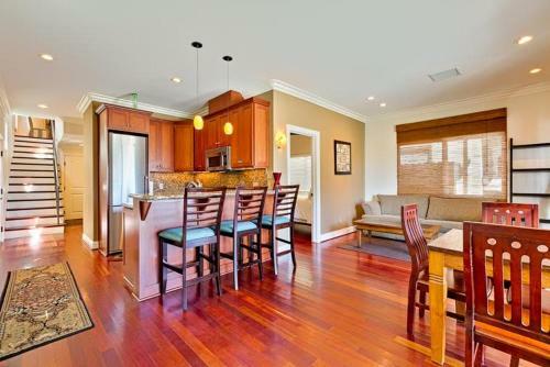 Lbc-5121 - Coastal Escape Five-bedroom Holiday Home