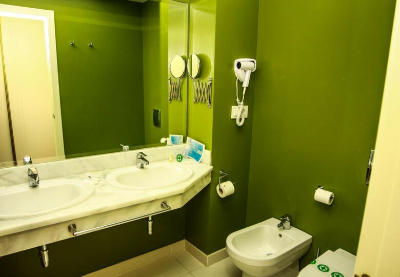 Hotel V�rtice Chipiona Mar