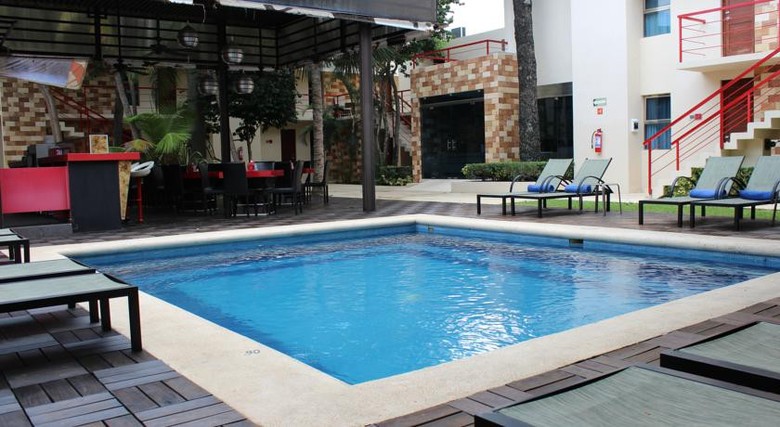 Grand City Hotel